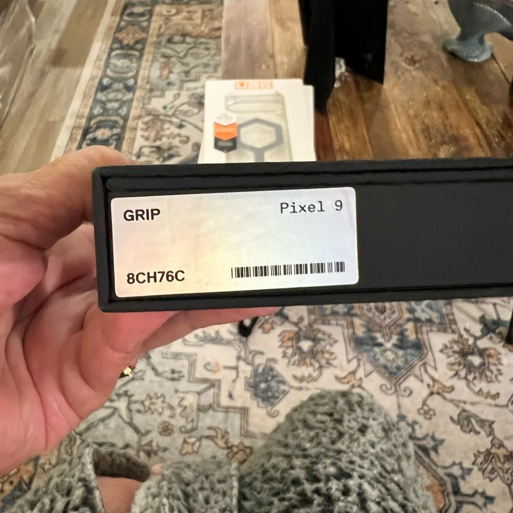 Dbrand Black Phone Case pixel 9